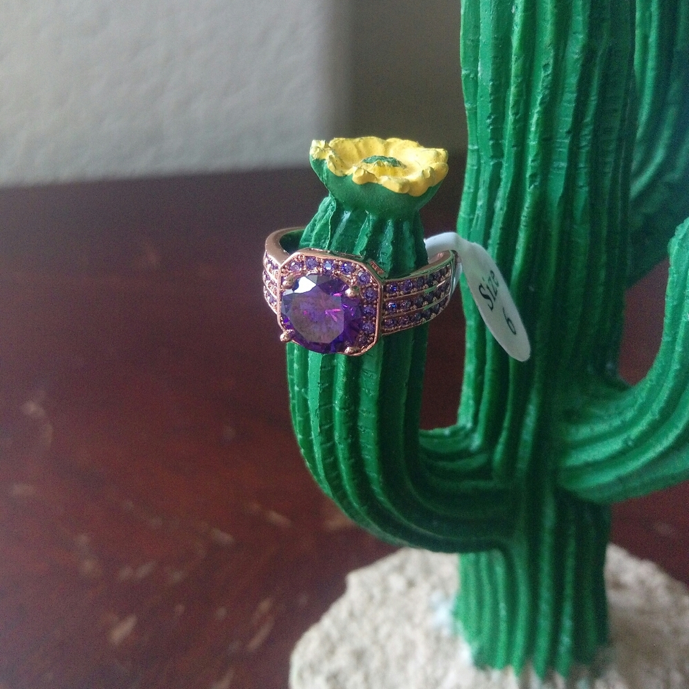 Rose gold ring - Picture 2 of 7
